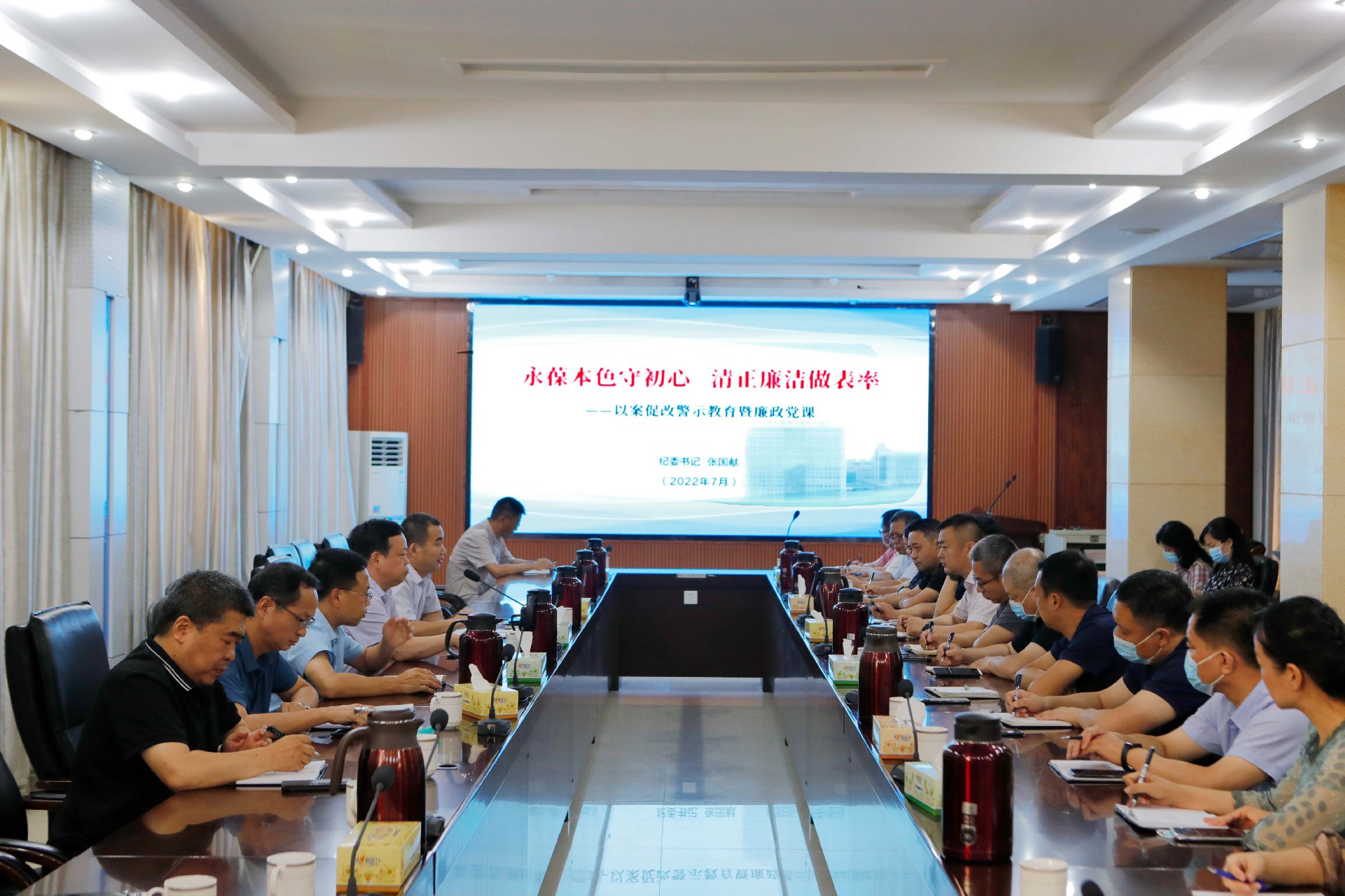 1657103119717501.jpg 9ee6e9fc215e244e536ba3817eaea55.jpg